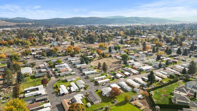 7303 N Crestline St, Spokane, WA 99217