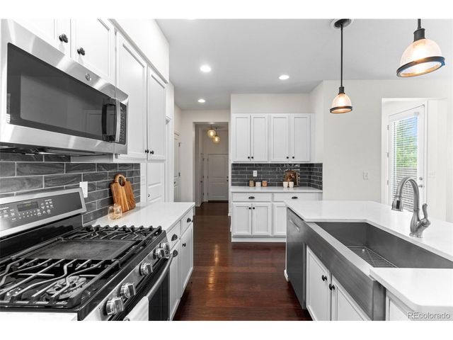 4354 N Meadows Dr, Castle Rock, CO 80109