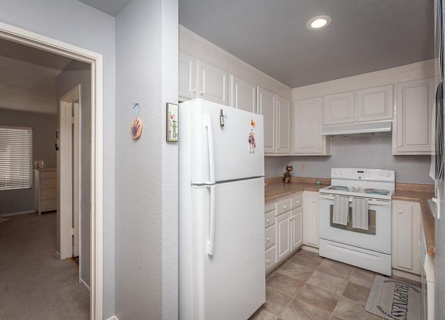 1599 W Swain Rd, Stockton, CA 95207