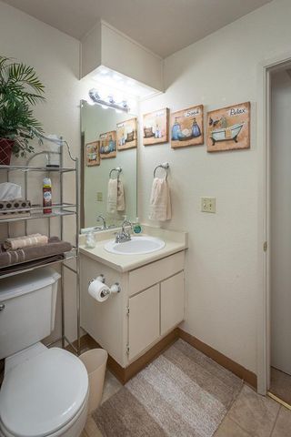 1599 W Swain Rd, Stockton, CA 95207