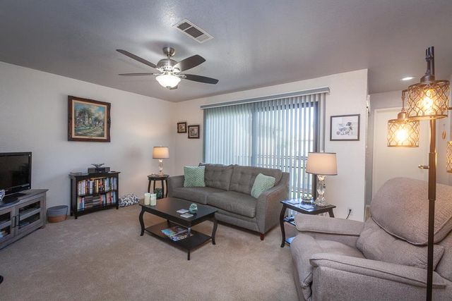 1599 W Swain Rd, Stockton, CA 95207