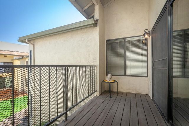1599 W Swain Rd, Stockton, CA 95207