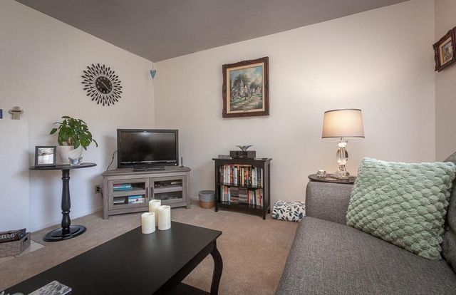 1599 W Swain Rd, Stockton, CA 95207