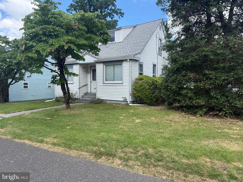 358 BERKLEY RD, Mantua, NJ 08051