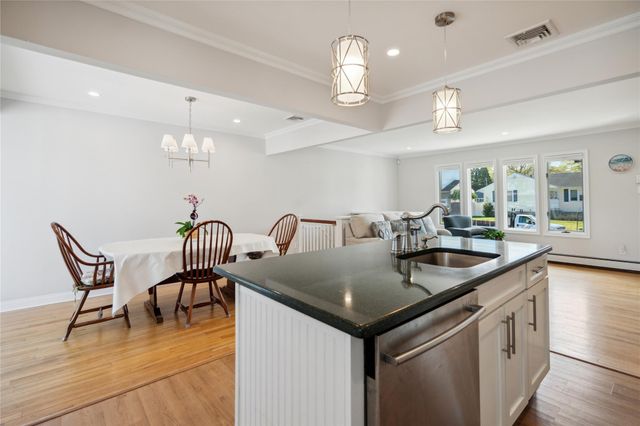 35 Ontario Ave., Massapequa, NY 11758