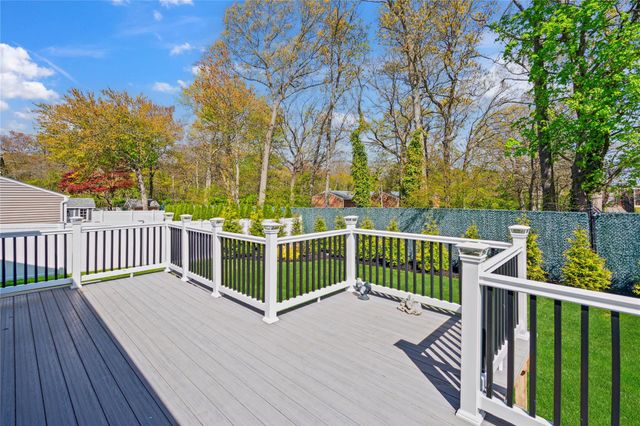 35 Ontario Ave., Massapequa, NY 11758