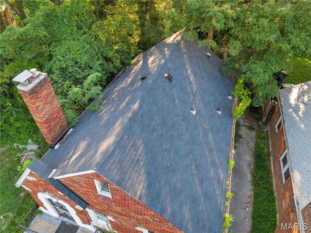 4207 Colonial Avenue, Northwoods, MO 63121