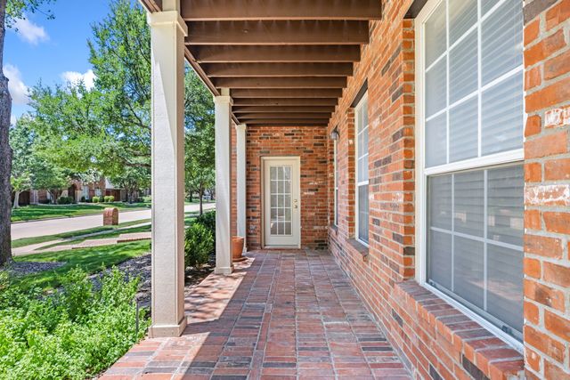 413 Deer Brooke Drive, Allen, TX 75002