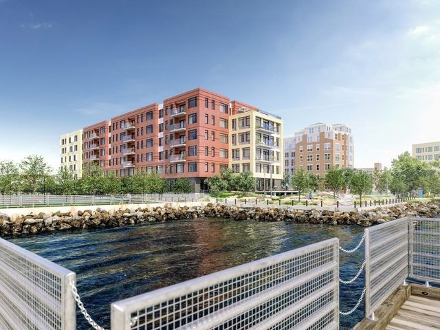 99 Sumner 203, Boston, MA 02128