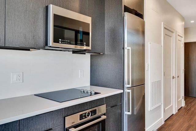 99 Sumner 203, Boston, MA 02128