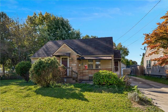 230 Westminster Avenue, Youngstown, OH 44515