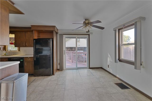 230 Westminster Avenue, Youngstown, OH 44515