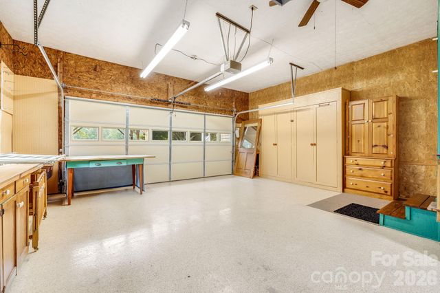 53 Armstrong Road, Etowah, NC 28729