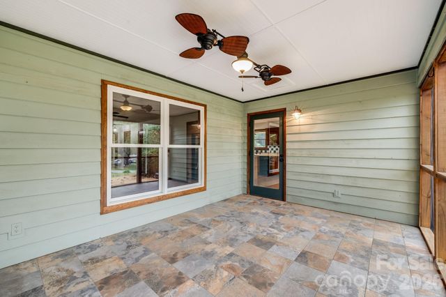 53 Armstrong Road, Etowah, NC 28729