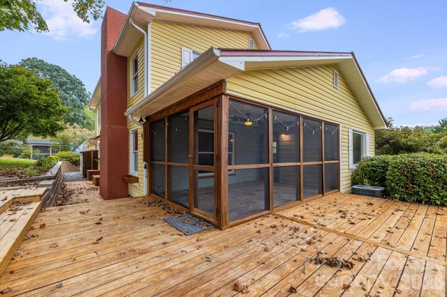 53 Armstrong Road, Etowah, NC 28729