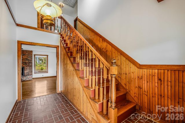 53 Armstrong Road, Etowah, NC 28729