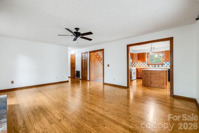 53 Armstrong Road, Etowah, NC 28729