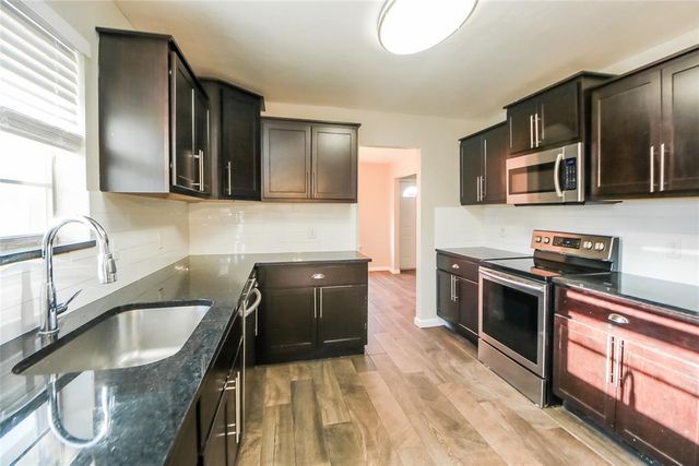 13341 NW 84th Street, Yukon, OK 73099