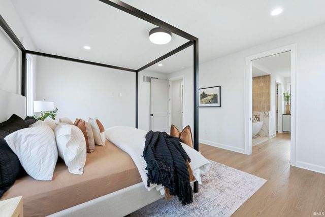 607 E Basalt Drive, Huntertown, IN 46748