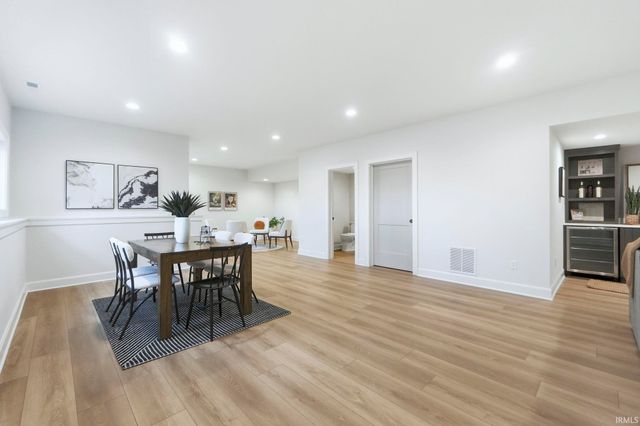 607 E Basalt Drive, Huntertown, IN 46748