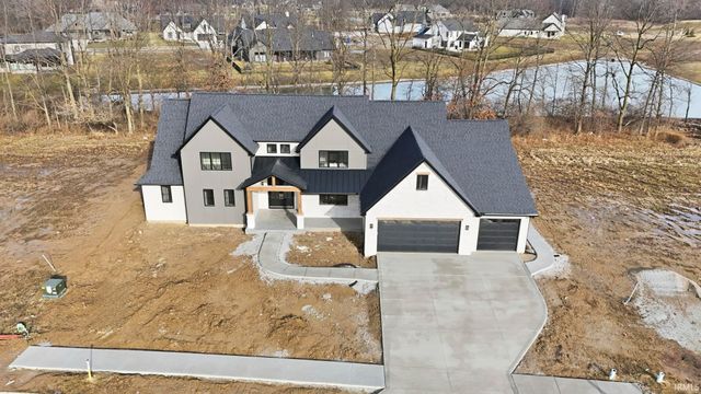 607 E Basalt Drive, Huntertown, IN 46748