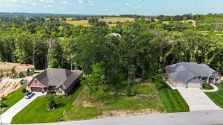 406 West Declan Court, Nixa, MO 65714