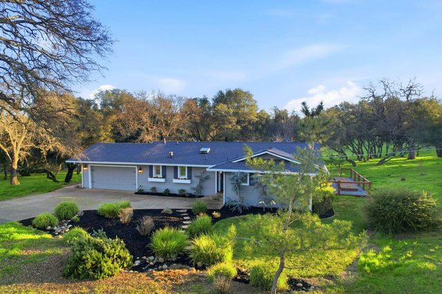 1900 Deer Valley Rd, Rescue, CA 95672