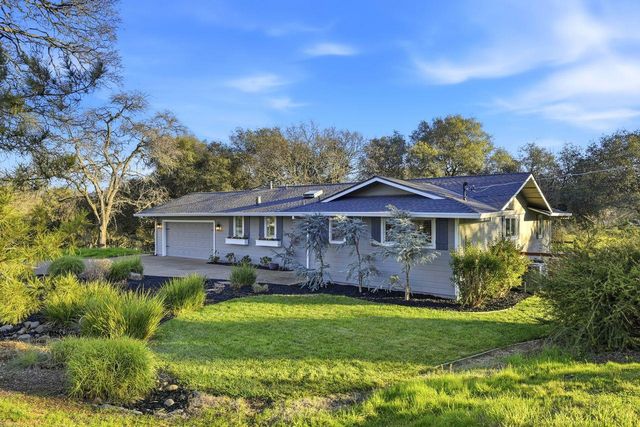 1900 Deer Valley Rd, Rescue, CA 95672