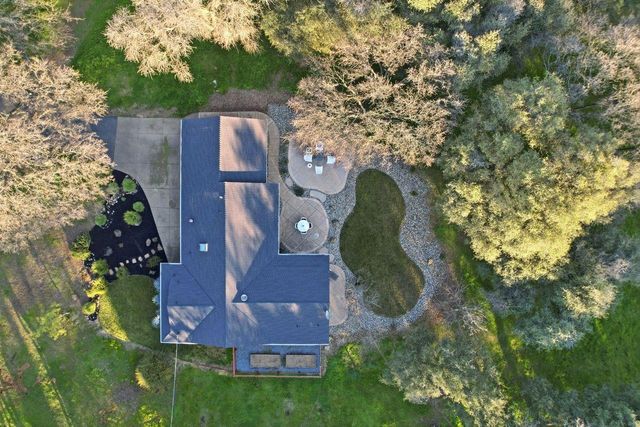 1900 Deer Valley Rd, Rescue, CA 95672