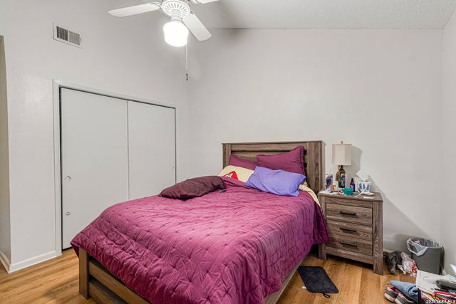 2255 Thousand Oaks Dr Apt 605, San Antonio, TX 78232