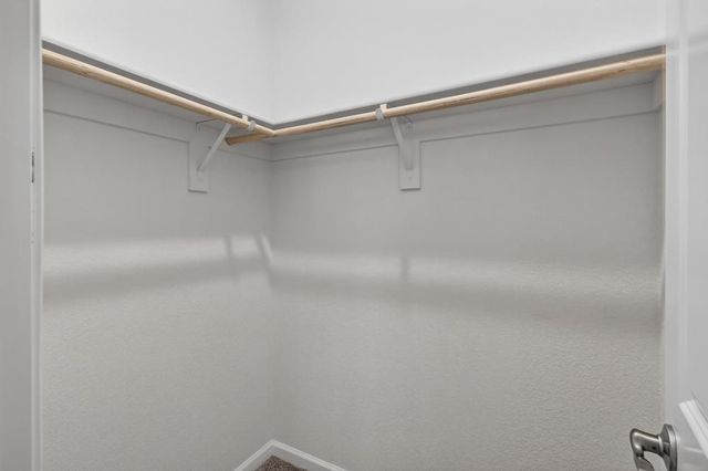 601 Avalon Dr, Ione, CA 95640