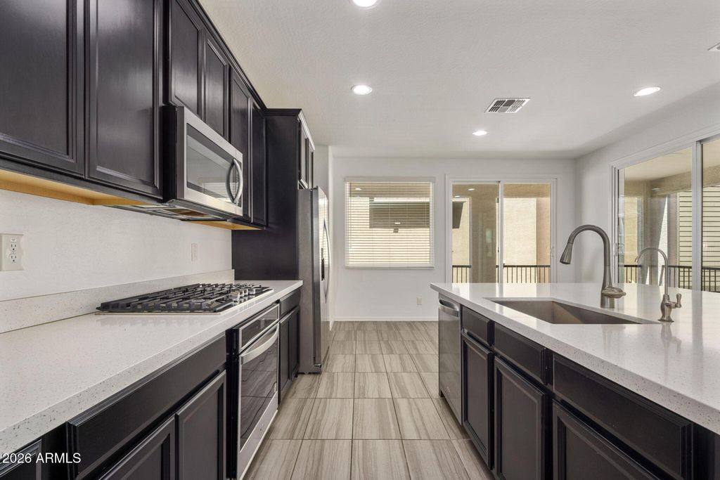 762 W FLINTLOCK Way, Chandler, AZ 85286 — photo 5
