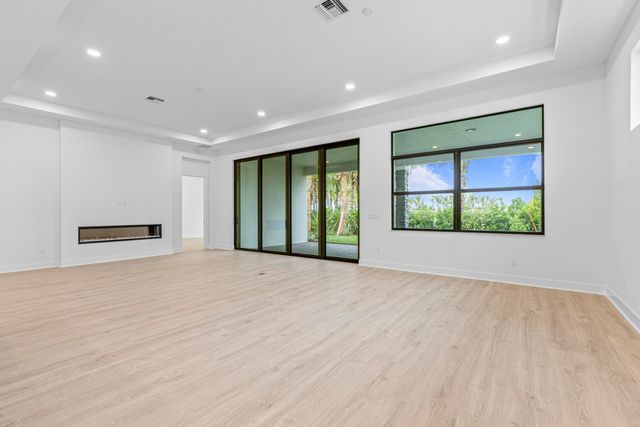 14023 Bastille Street, Palm Beach Gardens, FL 33412