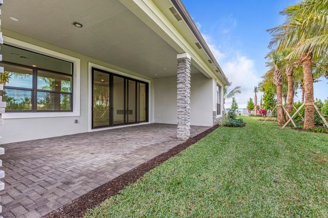 14023 Bastille Street, Palm Beach Gardens, FL 33412