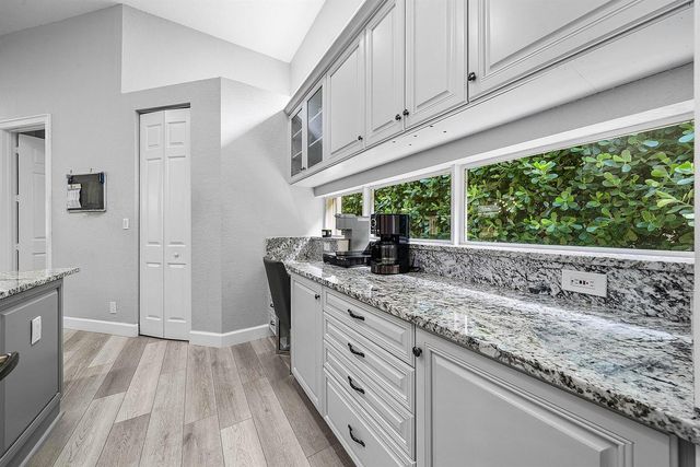 6152 NW 121ST Avenue, Coral Springs, FL 33076