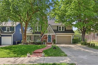 23 W 70 Terrace, Kansas City, MO 64113