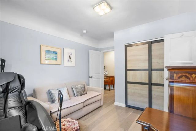 137 N Hamilton Drive, Beverly Hills, CA 90211