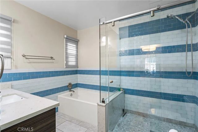 137 N Hamilton Drive, Beverly Hills, CA 90211