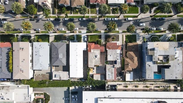 137 N Hamilton Drive, Beverly Hills, CA 90211