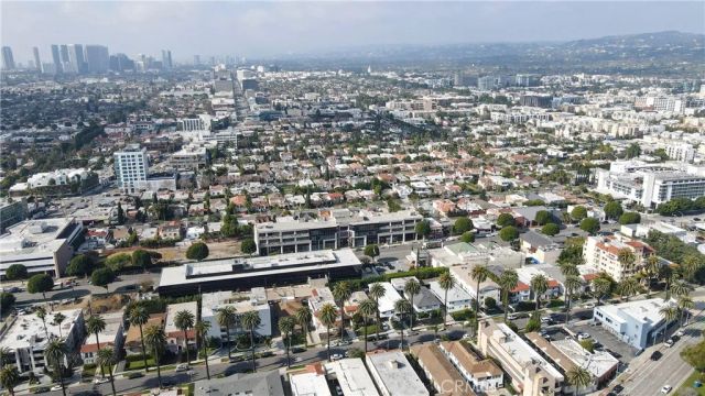 137 N Hamilton Drive, Beverly Hills, CA 90211
