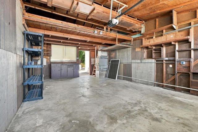 926 Fleetwood Drive, San Mateo, CA 94402