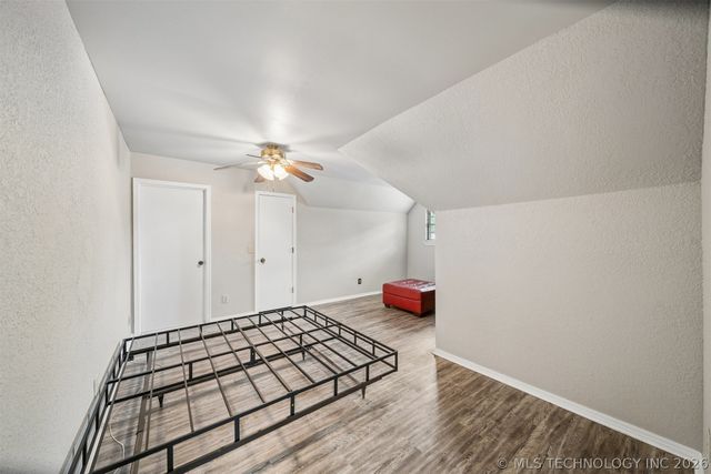 1011 N Forest Place, Jenks, OK 74037