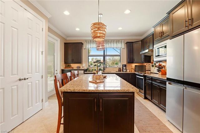 10864 Glenhurst ST, Fort Myers, FL 33913