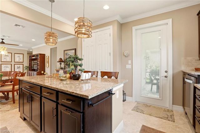 10864 Glenhurst ST, Fort Myers, FL 33913