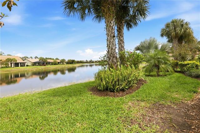 10864 Glenhurst ST, Fort Myers, FL 33913