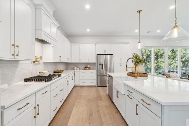 3725 Zacoma Drive, Mount Pleasant, SC 29466