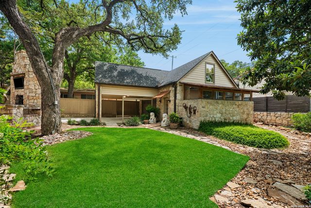 131 PARK HILL DR, San Antonio, TX 78212