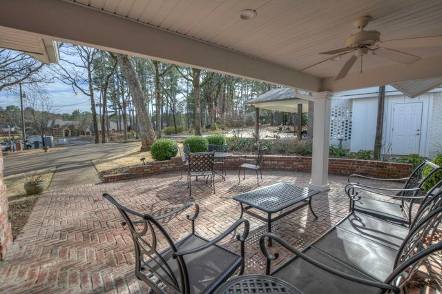 391 Housley Point, Hot Springs, AR 71913