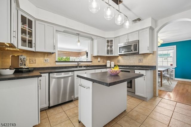 936 Arnet Ave, Union Twp., NJ 07083