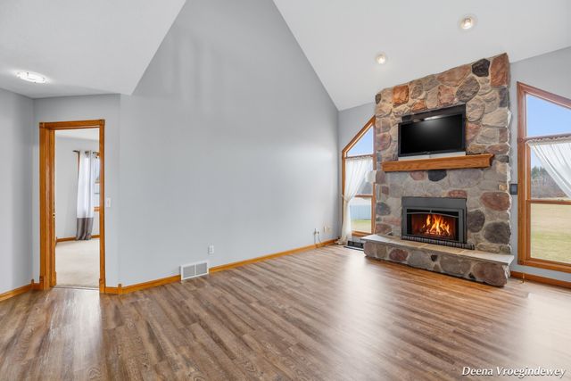 914 Jackson Street SW, Grandville, MI 49418